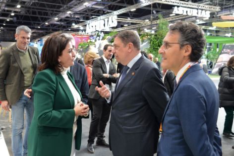 En el estand del Ministerio de Agricultura, Pesca y Alimentación en FITUR