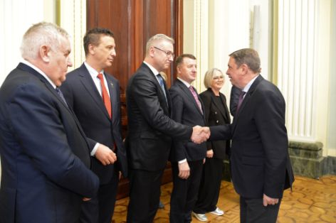 HOY, EN LA SEDE DEL MINISTERIO