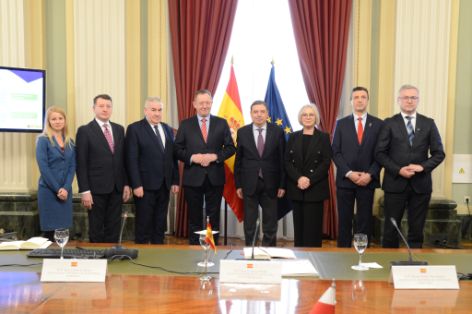 HOY, EN LA SEDE DEL MINISTERIO