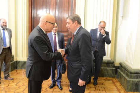 Hoy, en la sede del ministerio