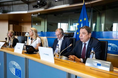 Hoy, en la Comisión de Agricultura y Desarrollo Rural del Parlamento Europeo, en Bruselas 