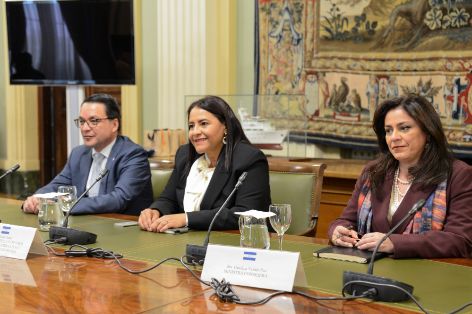 HOY, EN LA SEDE DEL MINISTERIO