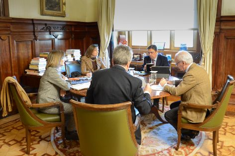 Ministro y equipo SGP-2