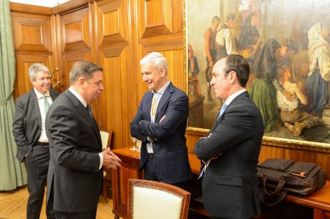 HOY, EN LA SEDE DEL MINISTERIO  