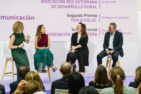 Hoy, en la entrega de los XIV Premios de Excelencia a la Innovación para Mujeres Rurales 