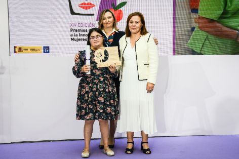 Hoy, en la entrega de los XIV Premios de Excelencia a la Innovación para Mujeres Rurales 