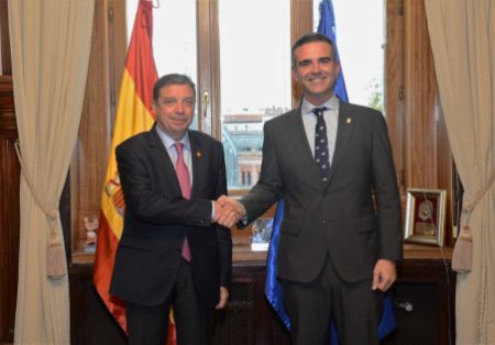 07.10.2024 Ministro y Consejero Andalucia  (2)