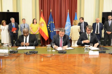 Hoy, en Madrid, junto a representantes de la FAO y del COI