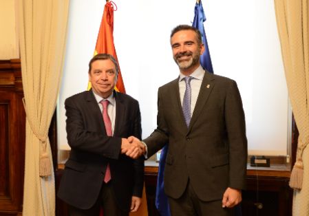 14.06.2024 Ministro y Consejero Andalucia  (3)