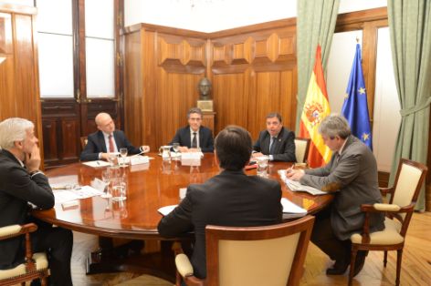 Hoy, en una reunión con la Federación de Industrias de Alimentación y Bebidas 