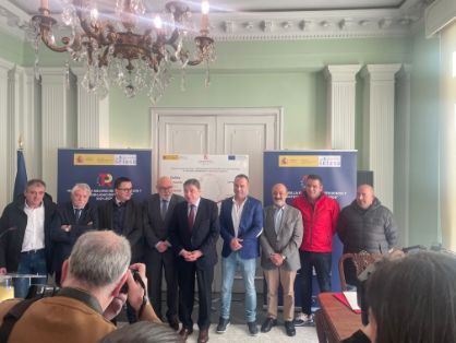 En Ourense, en el acto de firma de un convenio para modernizar regadíos