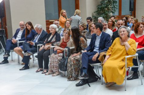 En la entrega del I Premio Pedro Solbes Mira de estudios en materia agroalimentaria, pesquera y acuícola