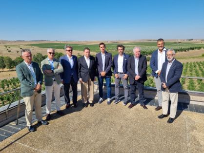 Hoy, en su visita a Bodegas Habla, en Trujillo (Cáceres) 