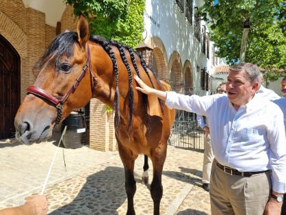 Hoy, en su visita a Bodegas Habla, en Trujillo (Cáceres) 