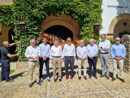 Hoy, en su visita a Bodegas Habla, en Trujillo (Cáceres) 