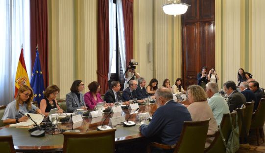 Hoy, en la sede del ministerio