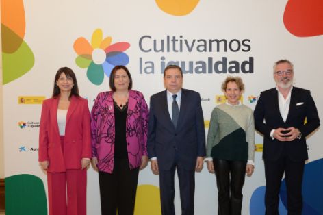 Hoy, en la inauguración de la jornada “Cultivamos la igualdad”