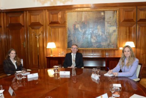 06.03.2025 Ministro y Embajador Reino Unido  (5)