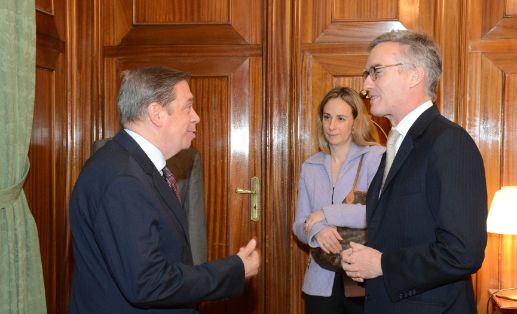 06.03.2025 Ministro y Embajador Reino Unido  (6)