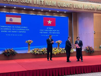 Hoy, en Hanoi, en el marco de la visita del presidente del Gobierno