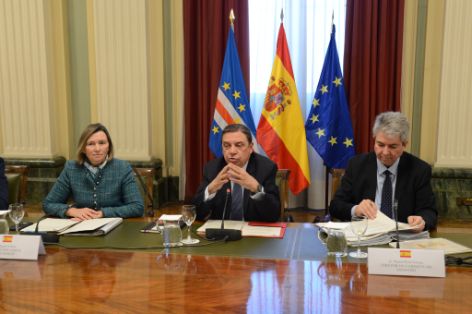 Reunión entre los ministros de Pesca Luis Planas y Jorge Santos