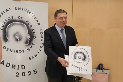 Hoy, en los cursos de verano de la Universidad Complutense en San Lorenzo de El Escorial