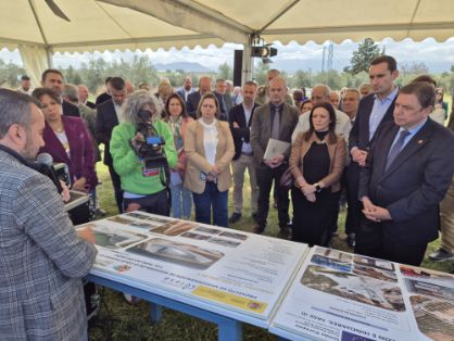 Hoy, en una visita a las obras de la colectividad de regantes de Pozo Alcón e Hinojares (Jaén)
	