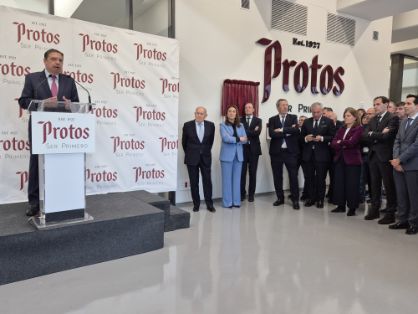 Hoy, en la inauguración de la Bodega Protos en Cubillas de Santa Marta (Valladolid)