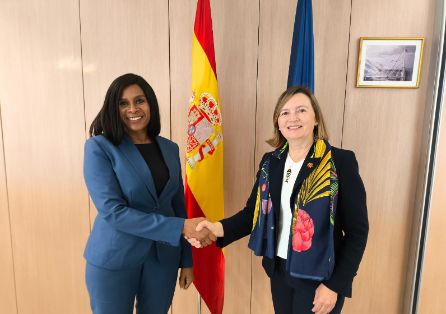 Hoy en la sede del ministerio