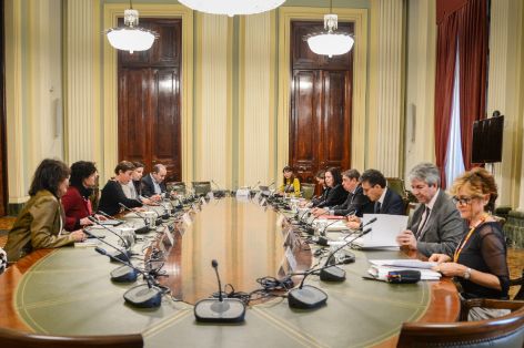 Hoy, en una reunión con ONG medioambientales