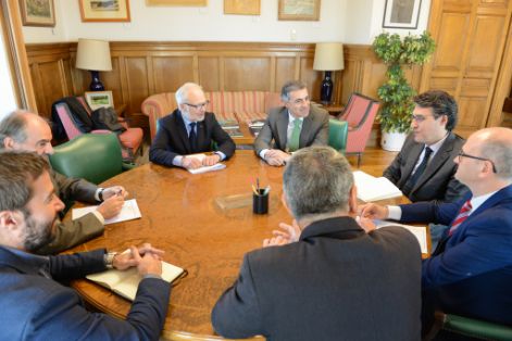 HOY, EN LA SEDE DEL MINISTERIO 