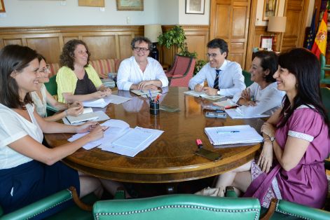 HOY, EN LA SEDE DEL MINISTERIO