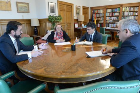 HOY, EN LA SEDE DEL MINISTERIO