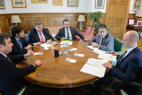 HOY, EN LA SEDE DEL MINISTERIO