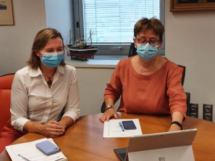 Hoy, en una reunión por videoconferencia 