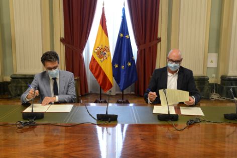 MEDIANTE SENDOS CONVENIOS SUSCRITOS CON LA RED ESPAÑOLA DE DESARROLLO RURAL Y LA RED ESTATAL DE DESARROLLO RURAL