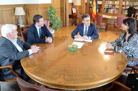 HOY, EN LA SEDE DEL MINISTERIO 