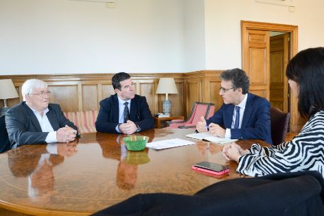 HOY, EN LA SEDE DEL MINISTERIO 