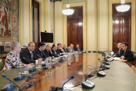 HOY, EN LA SEDE DEL MINISTERIO