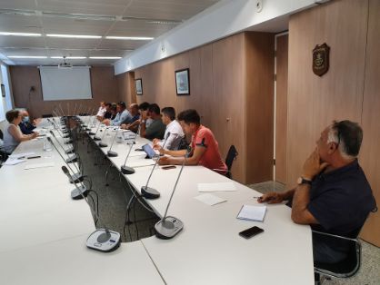 HOY, EN UNA REUNIÓN CON LA FEDERACIÓN NACIONAL DE COFRADÍAS DE PESCADORES Y CON PRESIDENTES DE LAS FEDERACIONES REGIONALES 