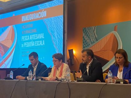 EN LA INAUGURACIÓN DEL ENCUENTRO INTERNACIONAL DE PESCA ARTESANAL DE PEQUEÑA ESCALA, EN CONIL DE LA FRONTERA (CÁDIZ)  