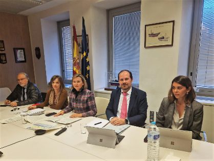 Hoy, durante una reunión mixta, presencial y por videoconferencia