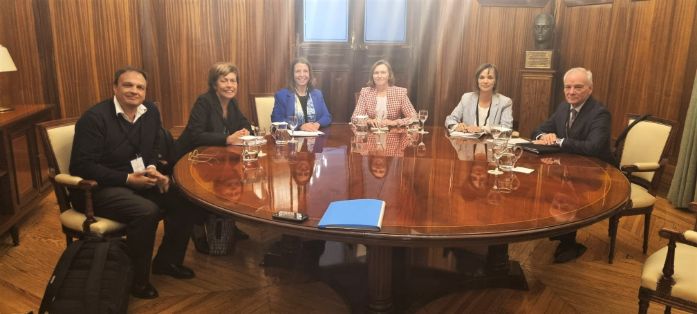 Hoy, en la sede del ministerio