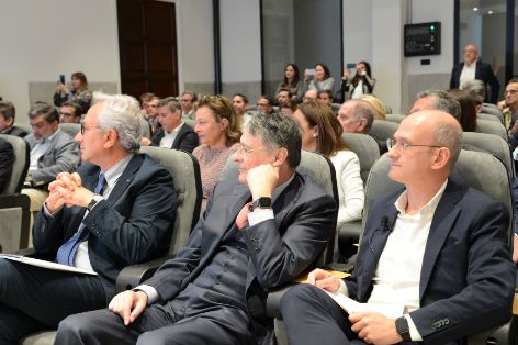 HOY, EN LA PRESENTACIÓN DEL 44º CONGRESO INTERNACIONAL DE LA VIÑA Y EL VINO