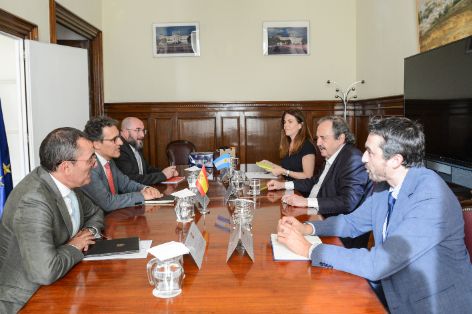 Hoy, en la sede del ministerio 