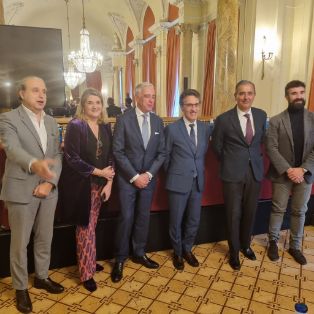 Hoy, en la clausura de la 45ª Asamblea General de la Asociación Nacional de Empresas de Aguas de Bebida Envasadas (Aneabe) 