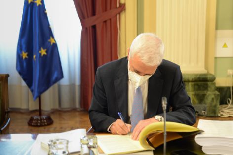 FIRMADO HOY POR EL SUBSECRETARIO DEL MAPA, LUIS ÁLVAREZ-OSSORIO, Y EL PRESIDENTE DE AGROSEGURO, IGNACIO MACHETTI