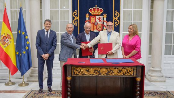 Mediante la firma de tres nuevos convenios con regantes 