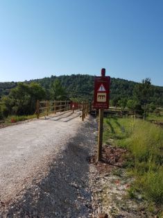 CON UNA LONGITUD DE CASI 37 KILÓMETROS