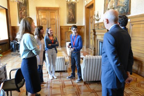 EN LA SEDE DEL MINISTERIO 